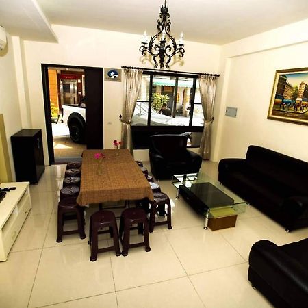 Qingyun Homestay Toucheng Exteriör bild